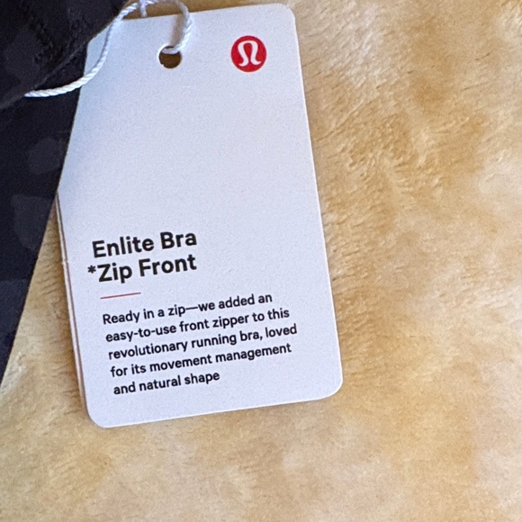 lululemon athletica Camo Black Sports Bra - Picture 12 of 14